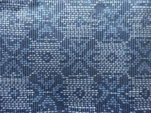 アンティーク　幾何学模様織り出し本場大島紬着物